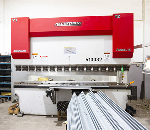 Accurpress 320 Tons